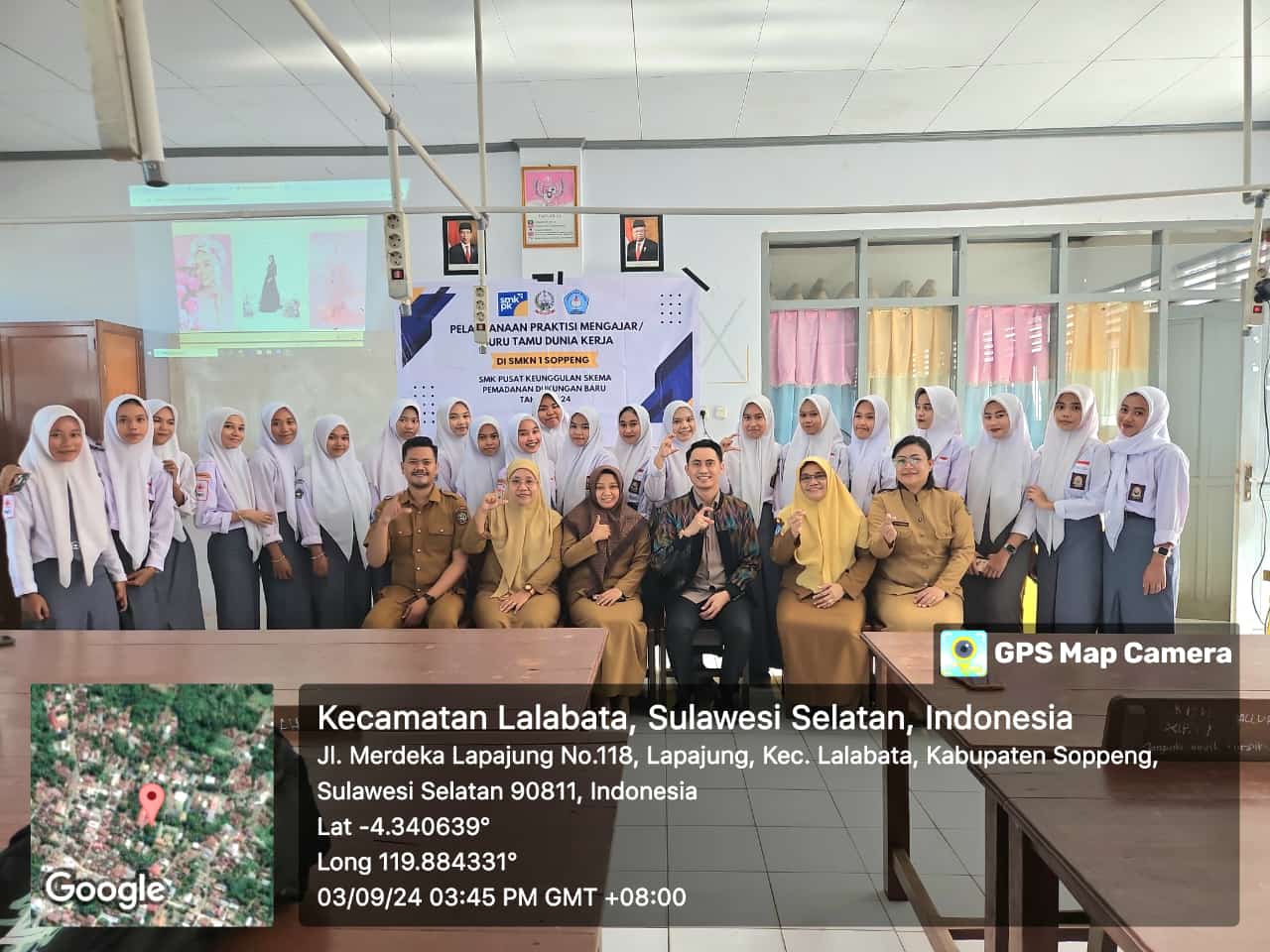 Read more about the article SMKN 1 Soppeng Jalin Kerjasama dengan ASDAR HABIB Fashion Designer, Tingkatkan Kompetensi Siswa