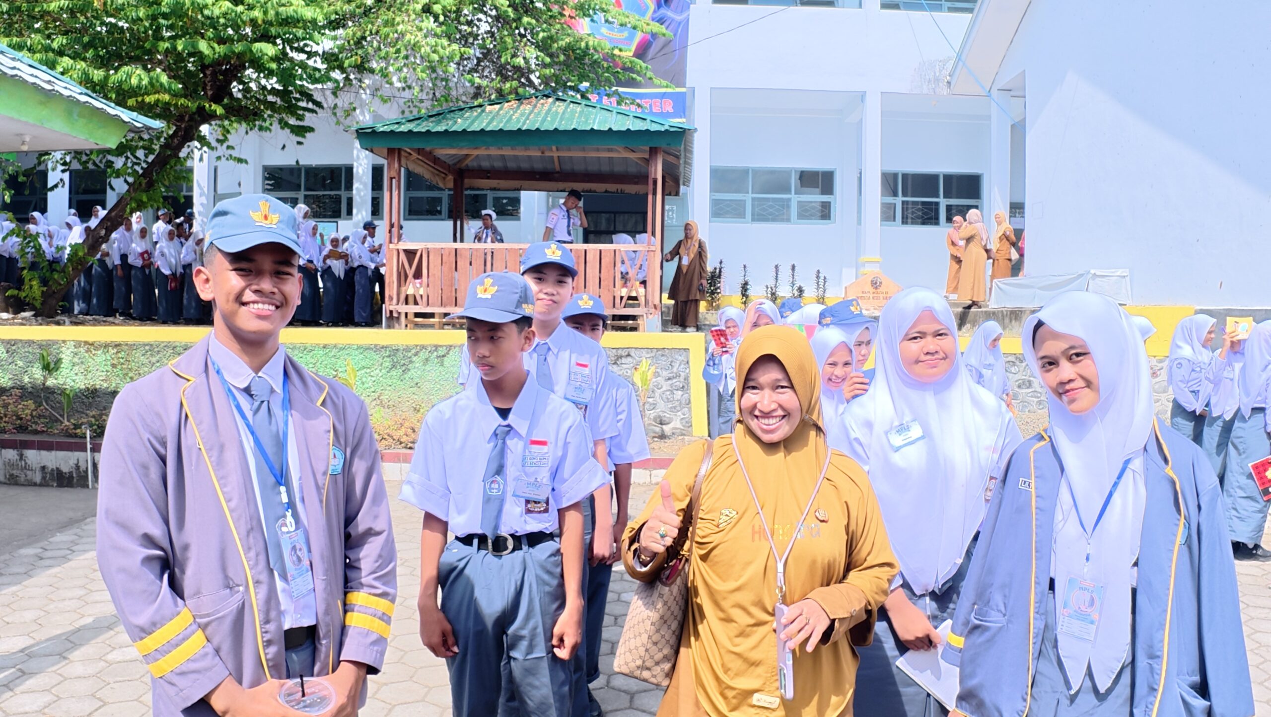 Read more about the article Hari Pertama Masuk Sekolah Tahun Ajaran 2026/2027 Diawali Apel Pagi dan Pembukaan MPLS Ramah 2026
